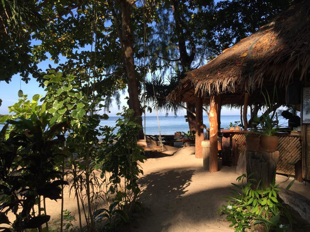 ホテルCocobar&Bungalow'Kohjum ジュム島 エクステリア 写真