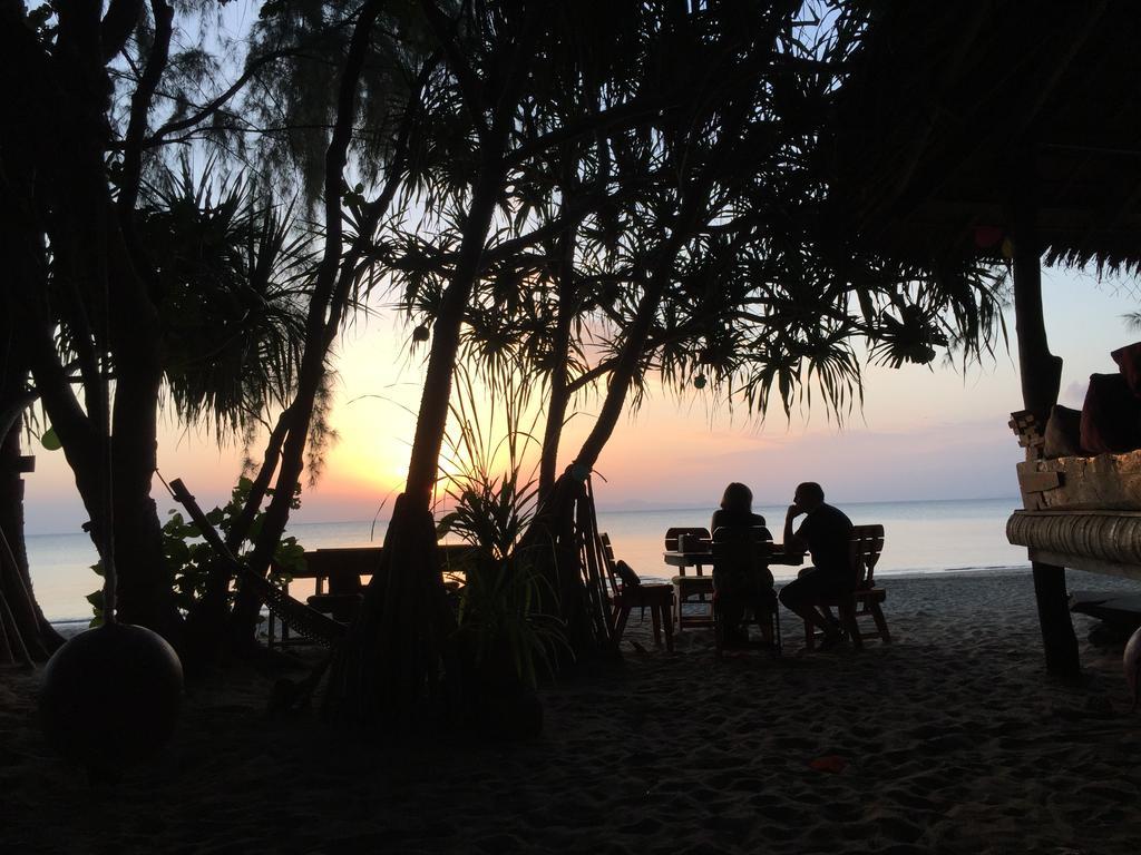 ホテルCocobar&Bungalow'Kohjum ジュム島 エクステリア 写真