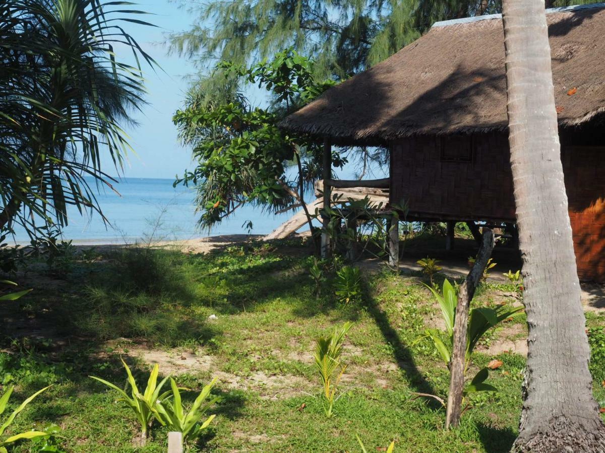 ホテルCocobar&Bungalow'Kohjum ジュム島 エクステリア 写真