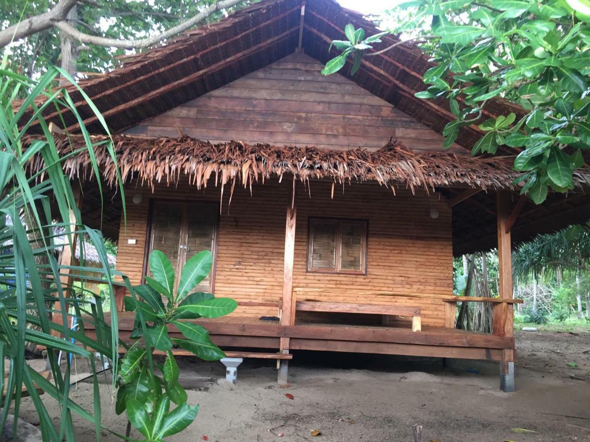 ホテルCocobar&Bungalow'Kohjum ジュム島 エクステリア 写真
