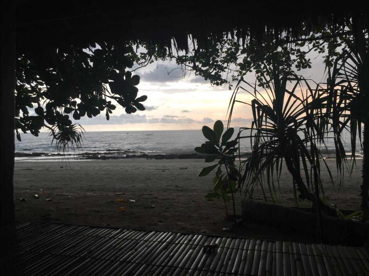 ホテルCocobar&Bungalow'Kohjum ジュム島 エクステリア 写真
